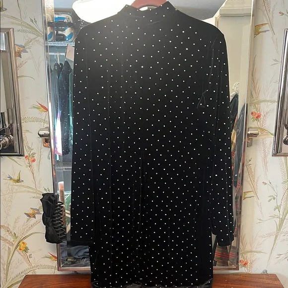 H&M Chic Black Velvet Silver Studded Mini Dress - Picture 3 of 4